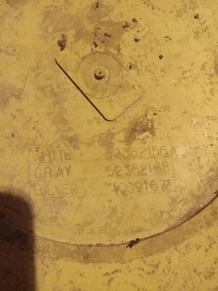 One 正品 14 英寸 Oldsmobile Cutlass Ciera Calais 轮毂盖 1989 年原始设备制造商 — 第 4/4 张图片