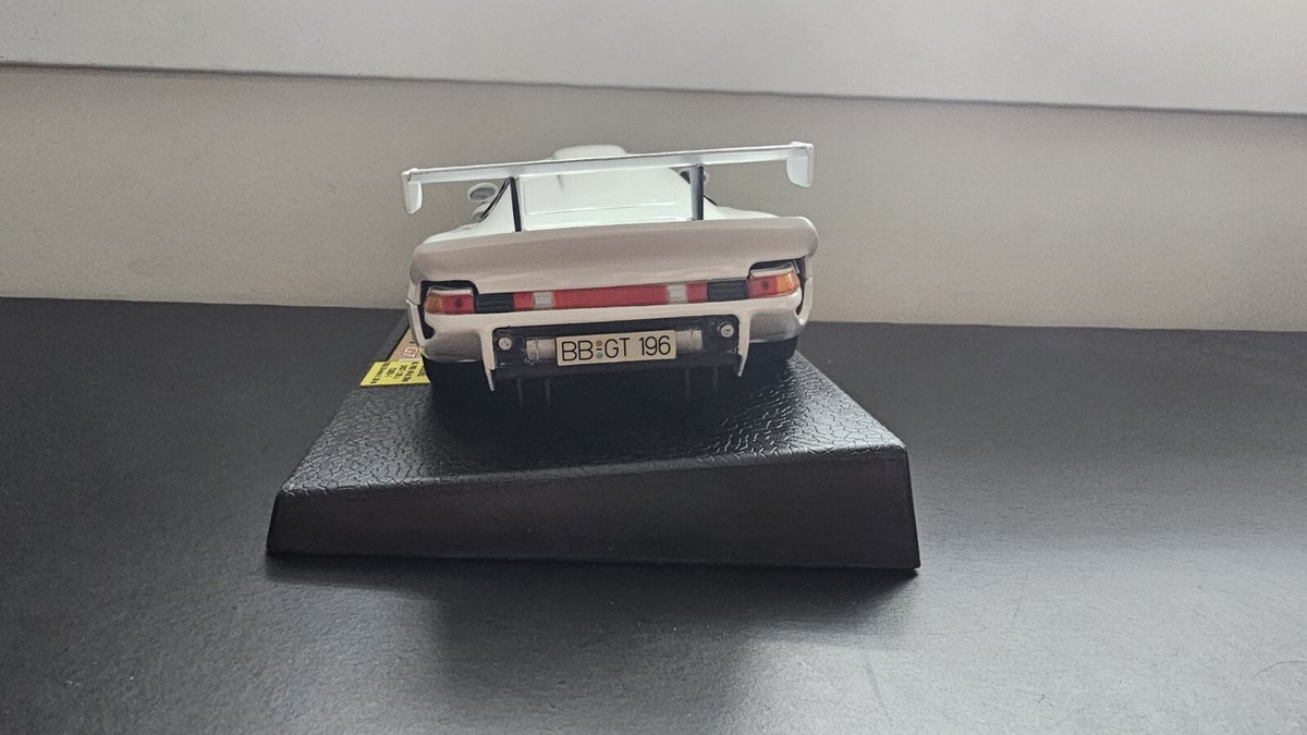 Anson Racing 1:18 Scale Diecast Car Porsche 911 GT1 White | eBay