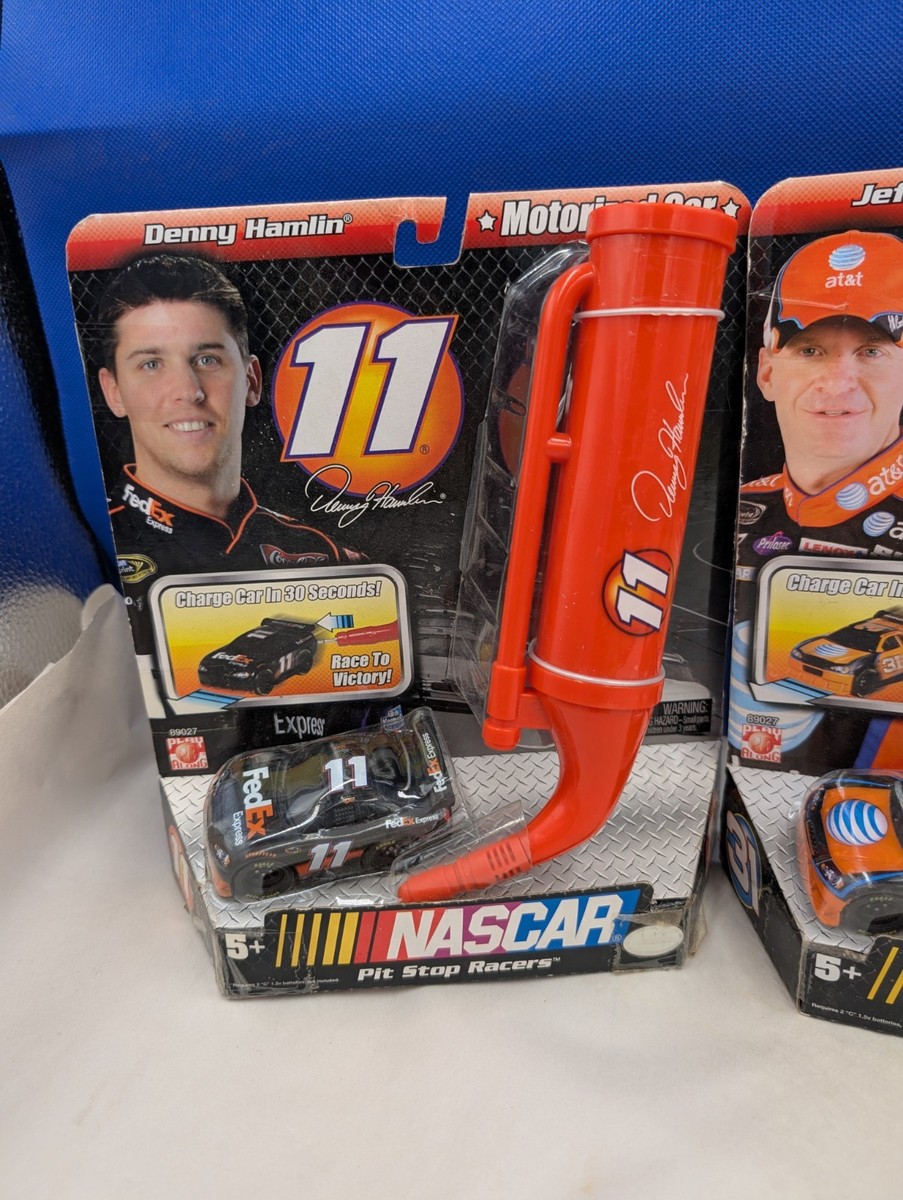 NASCAR ナスカー ポップアップ用モック車体ディスプレイ（Miller仕様） 2008 NASCAR Pit Stop Racers Motorized Cars Jakks Pacific Denny