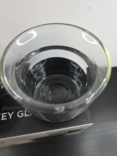 Rabbit Freezable Whiskey Glasses 8 Oz Set Of 2 - Picture 2 of 5