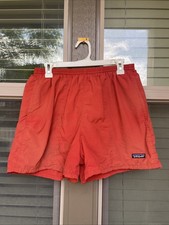 Patagonia Men s Baggies Shorts 4 MEDIUM Red Orange Hiking 57014 VTG