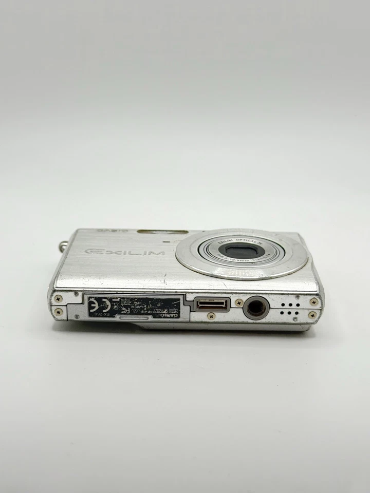 Casio Exilim EX-Z60 6.0MP Silver Digital Camera Well Used — TESTED — READ ✅ - Image 4 of 4