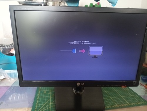 LOTTO INFORMATICA PC+TASTIERA +MONITOR ECC.... - Bild 12 von 19