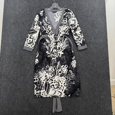 BCBGMAXAZRIA Dress Women's Small Black Floral V Neck Belted Jersey 3/4 Sleeve