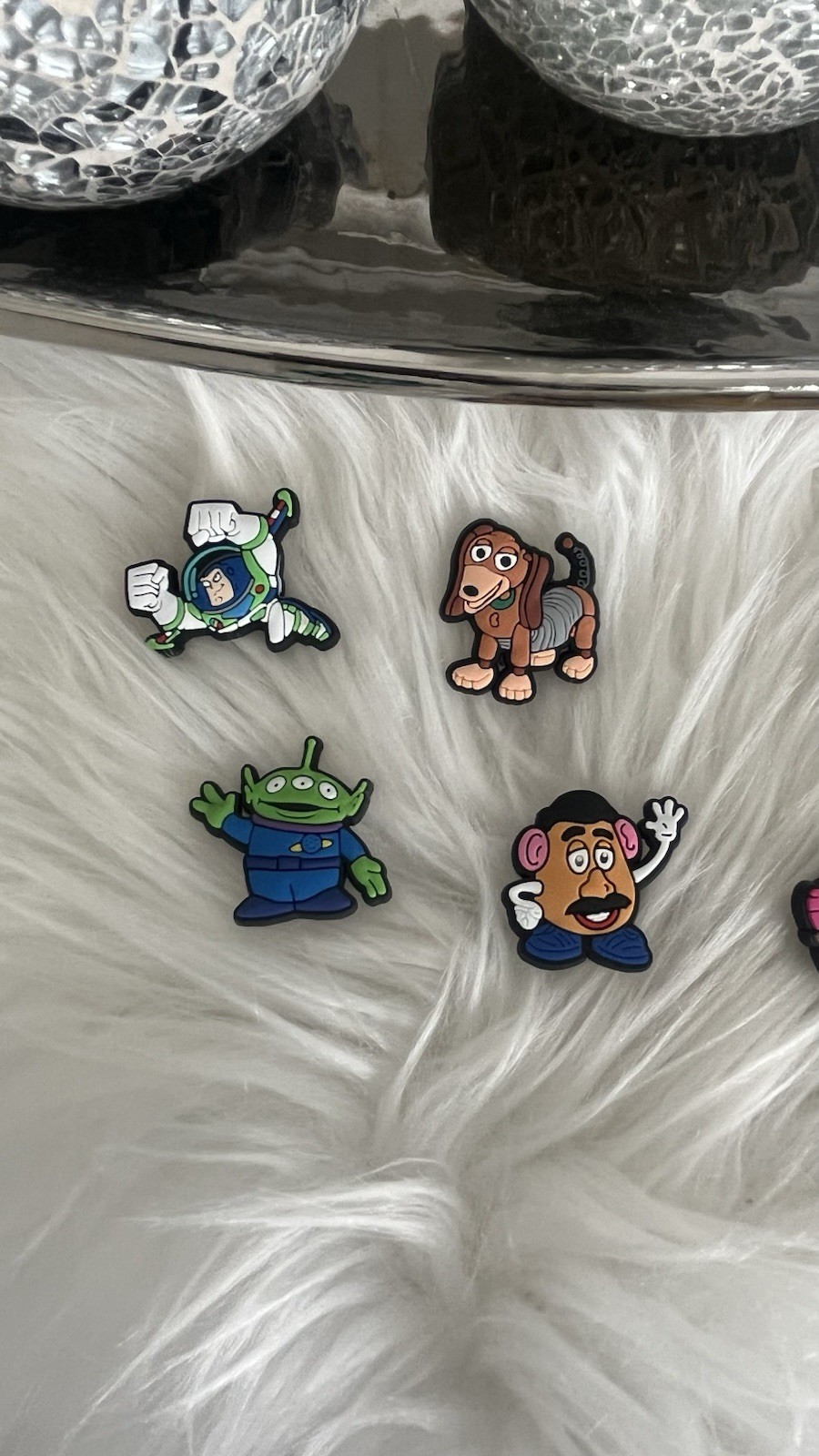 Picture 2 of 4