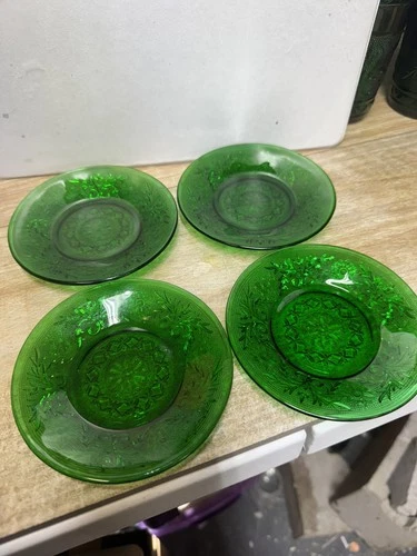 Set of 4 Vintage Anchor Hocking Forest Green Sandwich Plates 4.5”