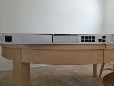 Ubiquiti Networks 10G SFP+ Enterprise Security Gateway and Network Appliance...