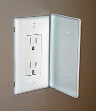 COVERABLE DECORA STYLE SAFETY WALL PLATE