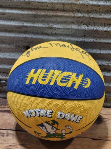 Vintage 90s Notre Dame Fighting IRISH Hutch Basketball Signed John Macleod Auto - Picture 1 of 8