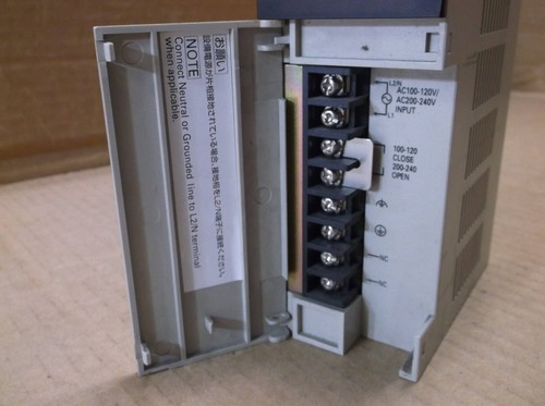 C200HW-PA204 Omron PLC CPU & Expansion Rack Power Supply C200HWPA204 - Picture 2 of 4
