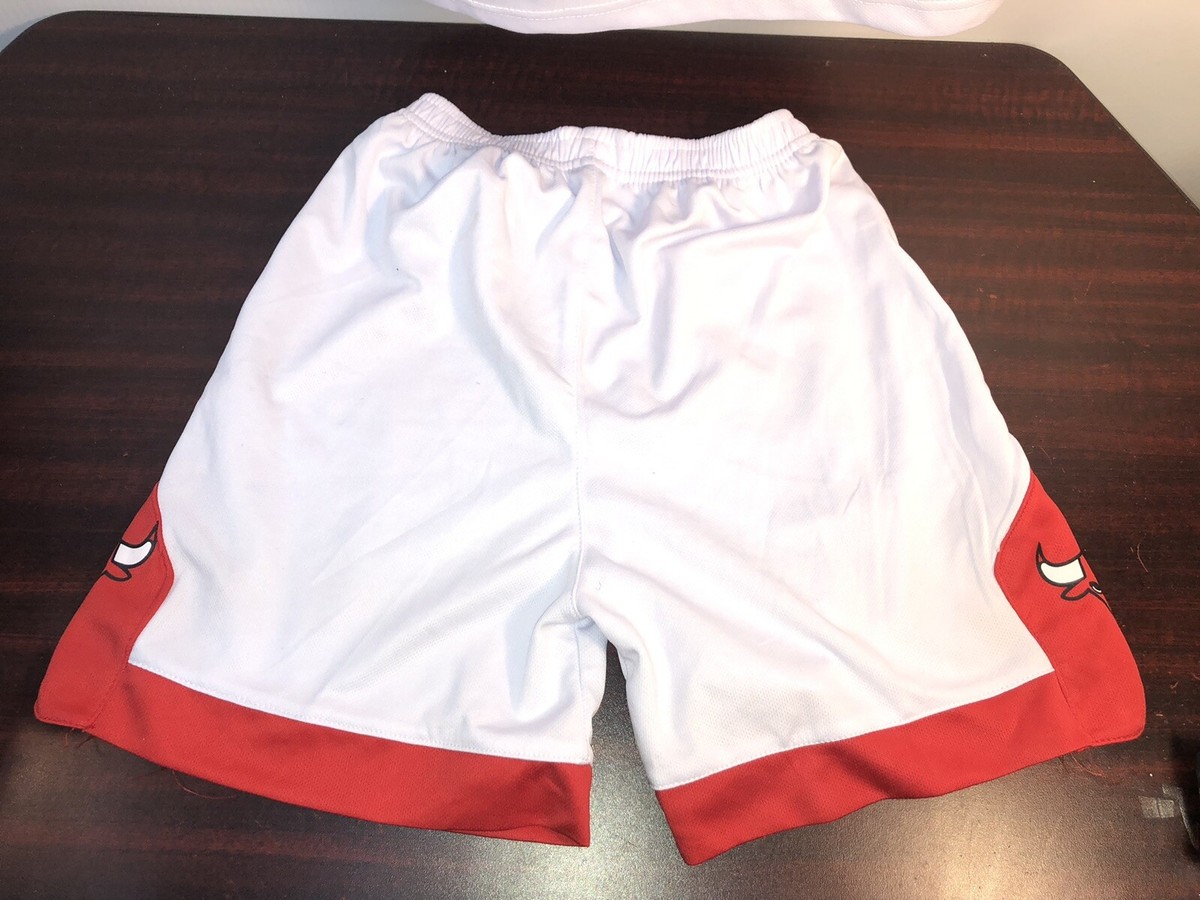 CHICAGO BULLS Jersey And Shorts Michael Jordan #23 Throwback KIDS