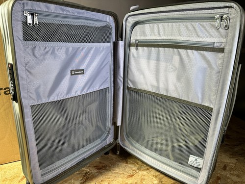 Travelpro Maxlite Air Hardside Expandable Luggage Hard Shell 21" NEW - Picture 8 of 8