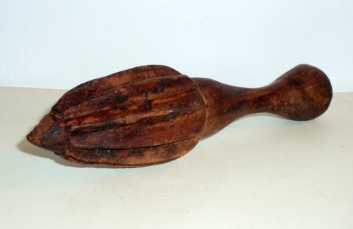 VERY RARE PRIMITIVE ANTIQUE HAND CARVED WOODEN JUICER REAMER TOOL JUICE carving - Picture 21 of 23