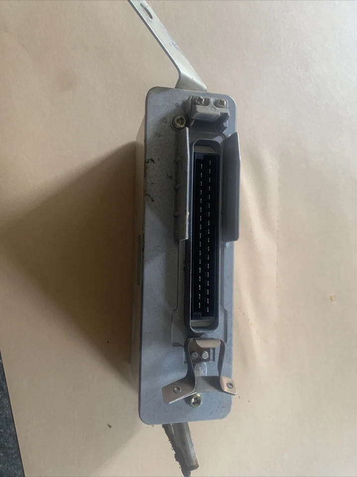 91 92 93 Mazda MX-5 Miata ABS NA17 67 650A 1991-1993 OEM Foto 2 de 4