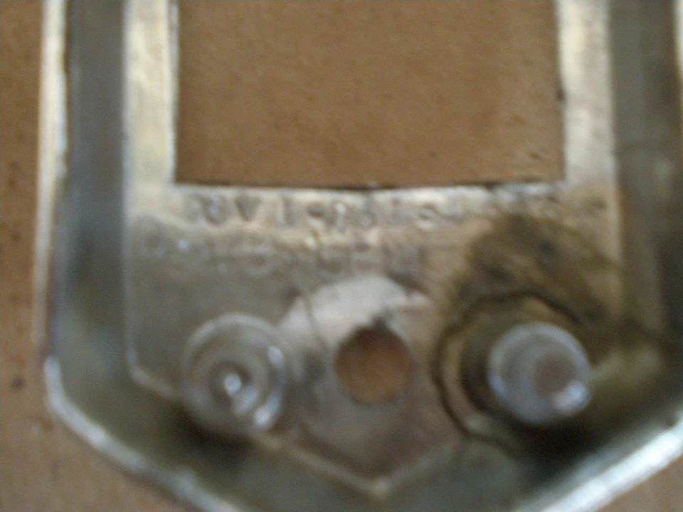 Bisel de luz opera cortesía lateral sedán Lincoln Continental 77-79 Foto 3 de 3