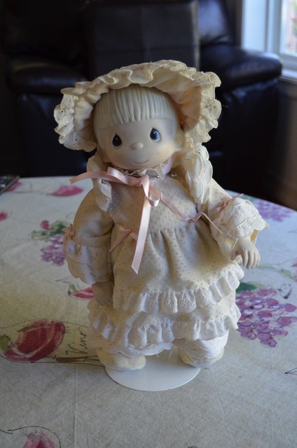 Precious Moments Kristy Porcelain 14 