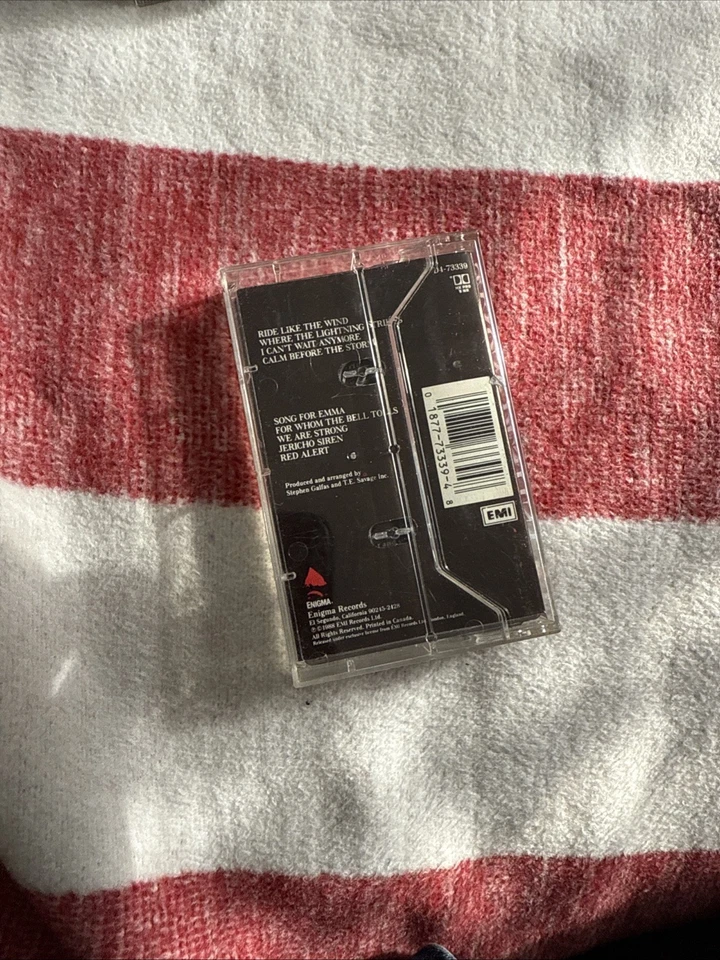 Saxon *Destiny *cassette tape *VG++/NM- *1988 *Enigma *D4-73339 *HEAVY METAL Foto 3 de 3