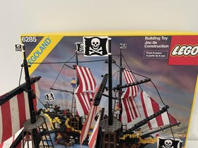 LEGO Pirates: Black Seas Barracuda (6285) with Box, great condition - Rare!