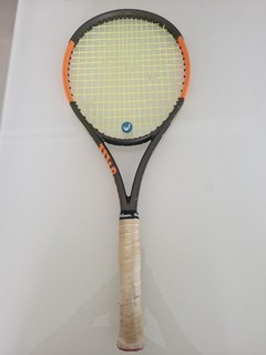 Wilson Burn 100Spin tennis racket grip size 1 300g weight