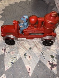 Vintage Cast Iron Pumper Fire Truck With Driver Great Door Stop