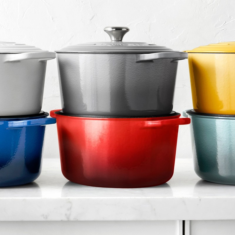 Le Creuset 2.25 qt Signature Round Dutch Oven