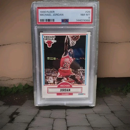 1990-91 Fleer - Michael Jordan #26 - PSA 8