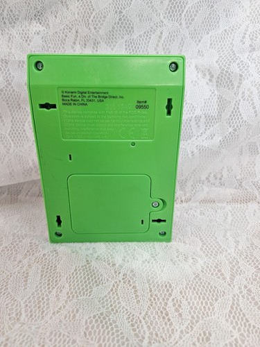 Konami Basic Fun Frogger Retro Handheld Mini Arcade Video Game TESTED! WORKS! - Picture 8 of 10