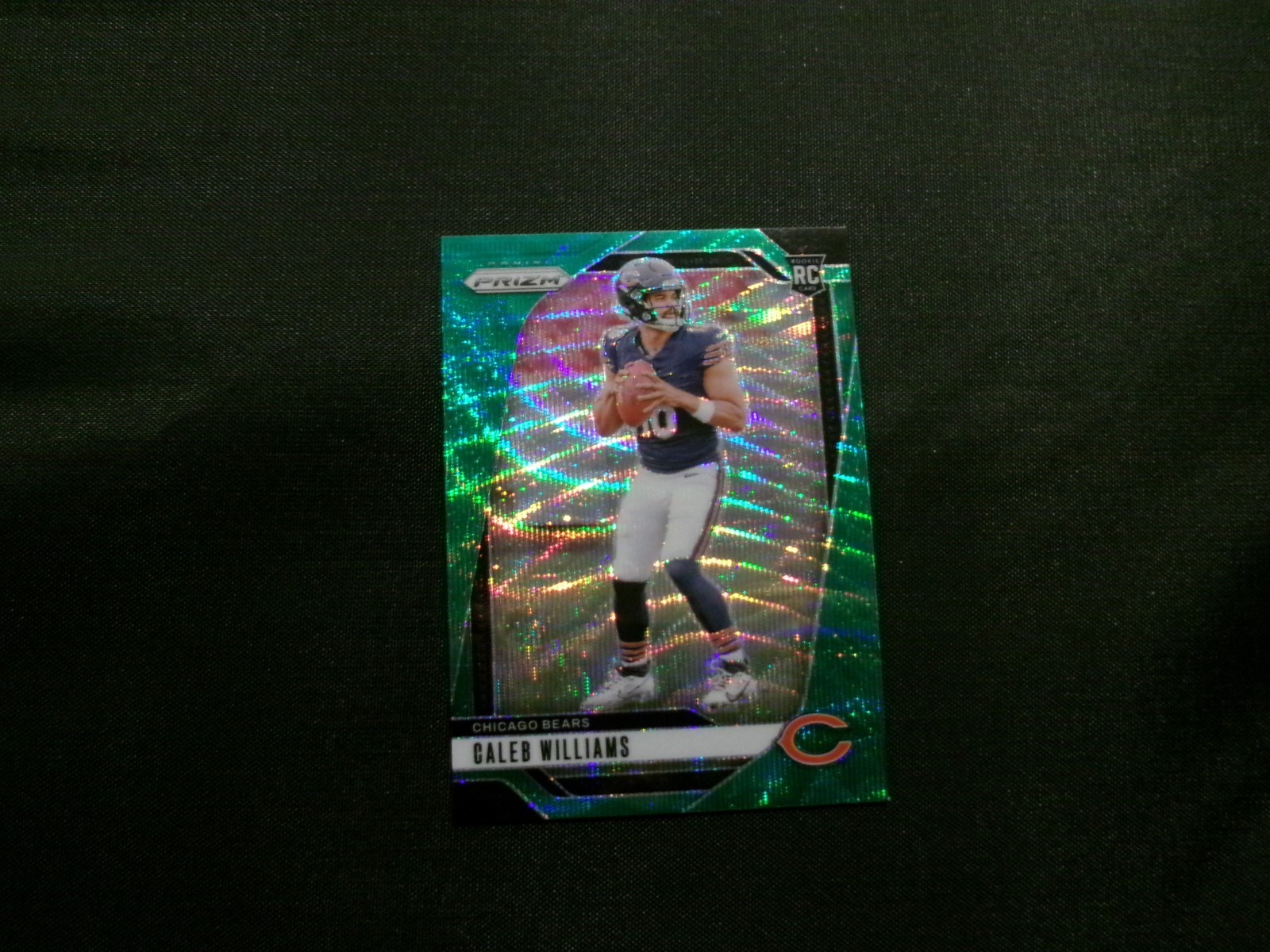 2024 Panini Prizm - Rookies Caleb Williams #301 Green Wave Prizm (RC)