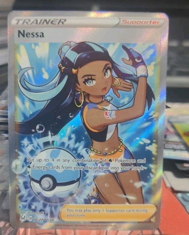 Pokemon SWSH11: Lost Origin Trainer Gallery Nessa Full Art TG27/TG30- NM