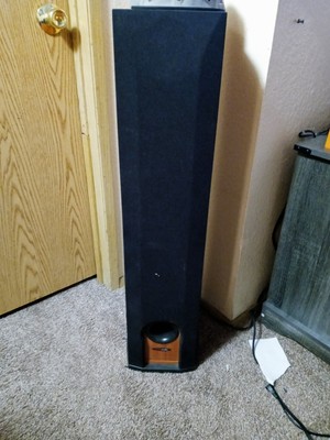 Polk Audio R50 tower speakers