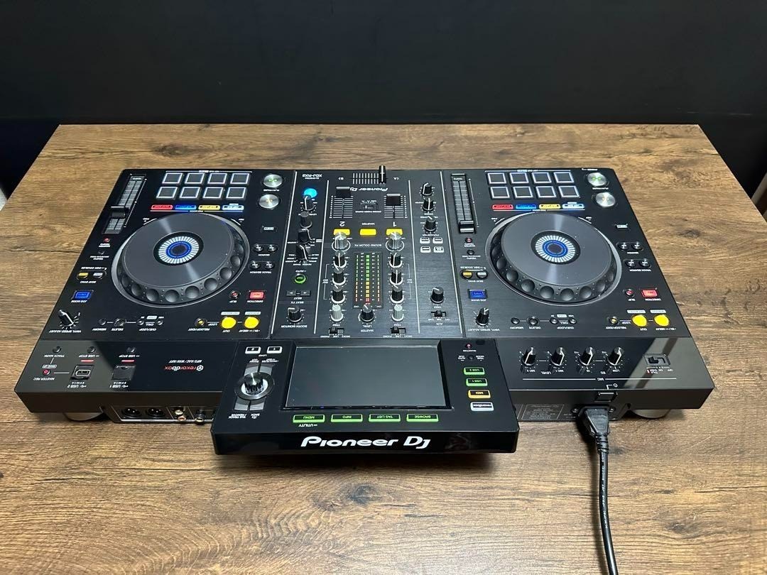 Pioneer XDJ-RX2 player mixer integrated DJ system AC100V
