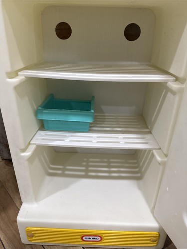 Little Tykes kitchen Refrigerator Freezer Ice dispenser white yellow - Picture 6 of 11