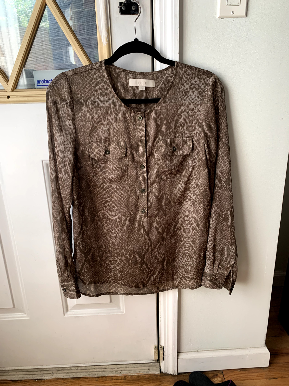 Ann Taylor LOFT Womens Small Python Print Button … - image 2