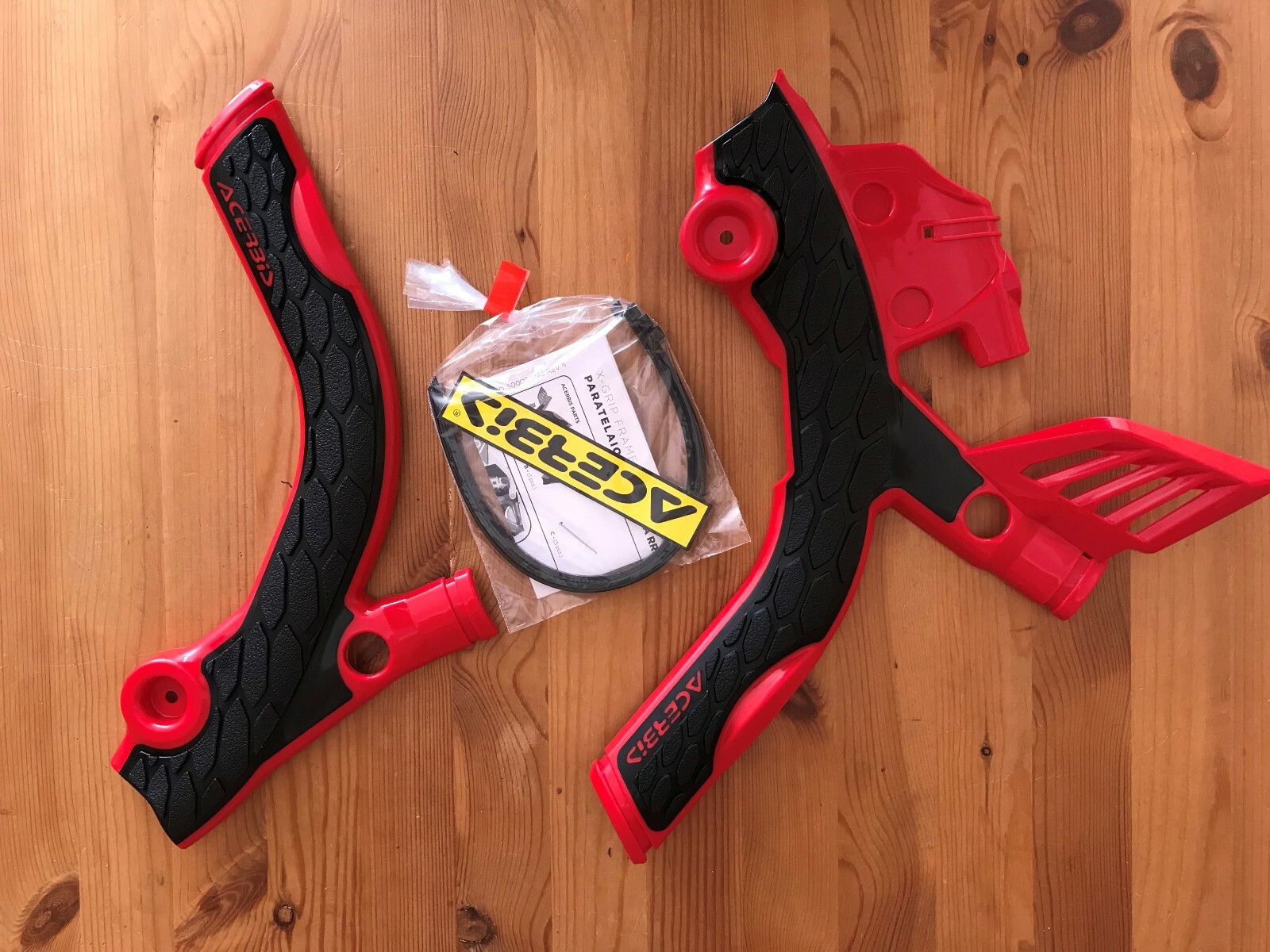 BETA 200  RR 2T 2 STROKE  2019  ACERBIS RED & BLACK FRAME GUARDS