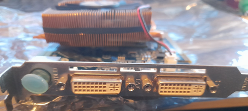 Gigabyte GV-N98TOC-512H PCI-e - 512MB - GeForce 9800 GT Graphics Card - Picture 3 of 3