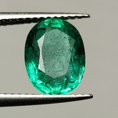2.76 CT - Natural Zambian Emerald Oval Shape Fine Luster Green Gem - 282 - Picture 1 of 2