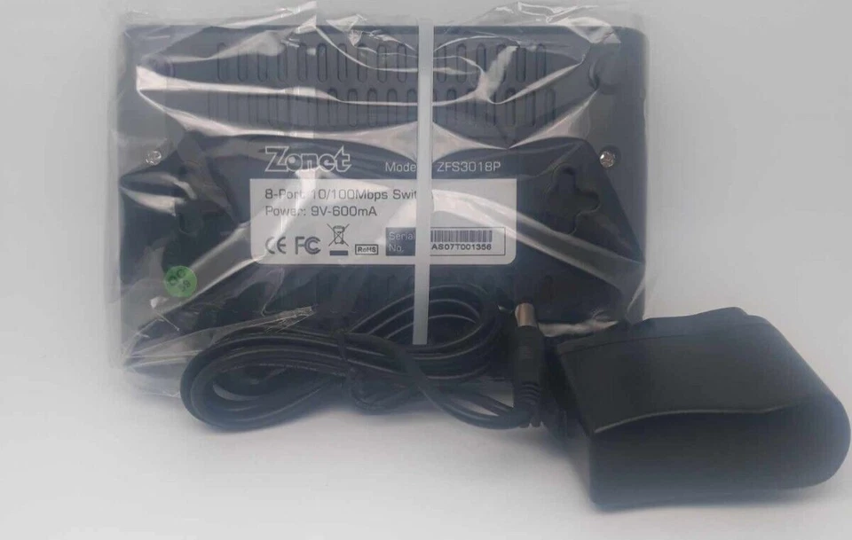 Zonet Model ZFS3018P 8 Ports 10/100Mbps Fast Ethernet Switch with Power Supply - Image 3 of 4