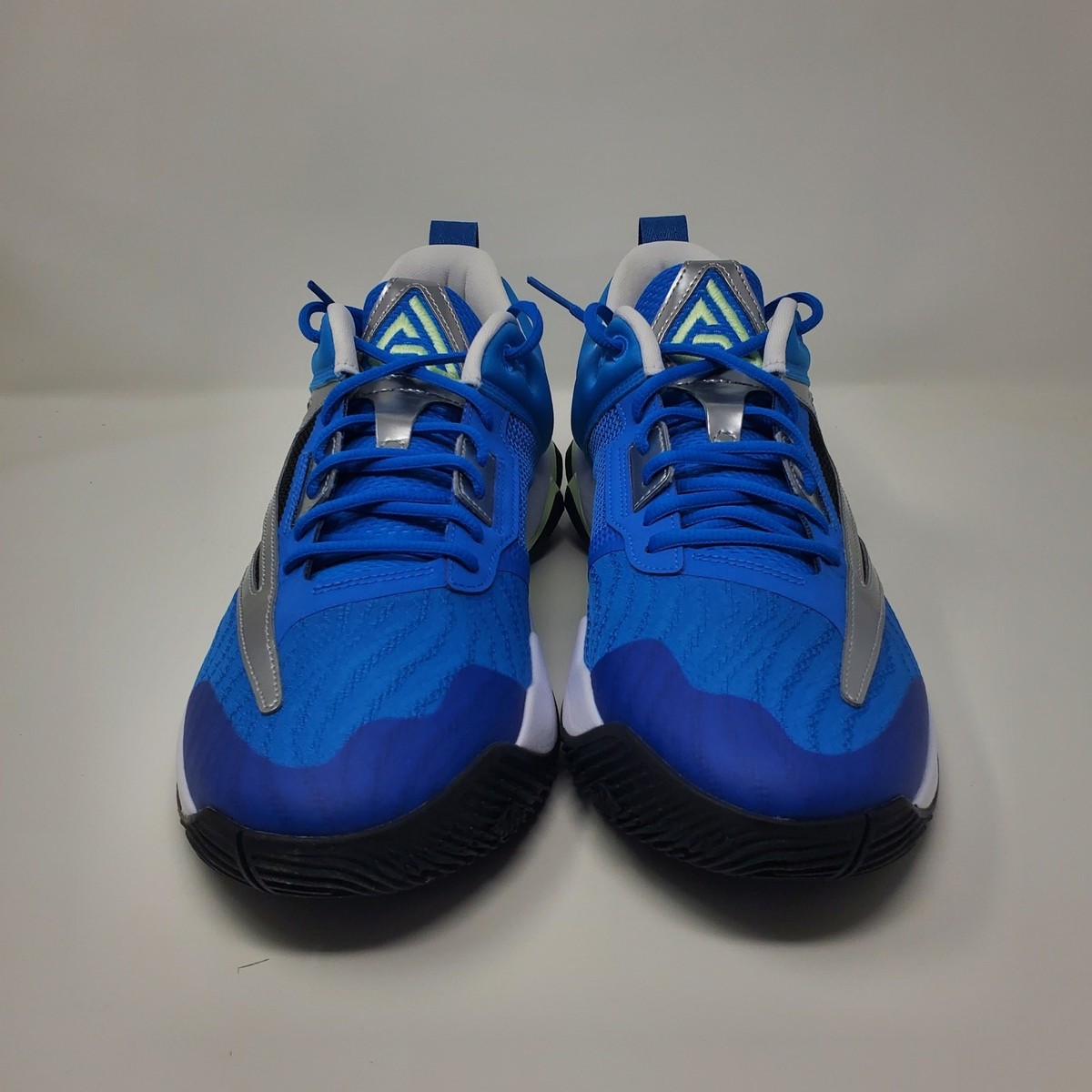 Nike Giannis Immortality 3 Men's Size 11 Blue Basketball Shoes