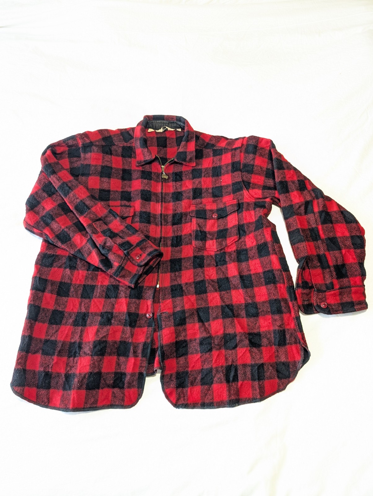 Woolrich Buffalo Check Plaid Thick Wool Over Shirt Shacket Jacket Size 18 VTG