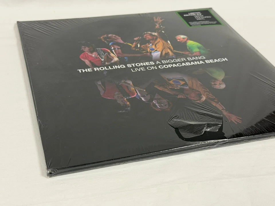The Rolling Stones - A Bigger Bang Live On Copacabana Beach (Colour Vinyl) | 3LP - Image 4 of 4