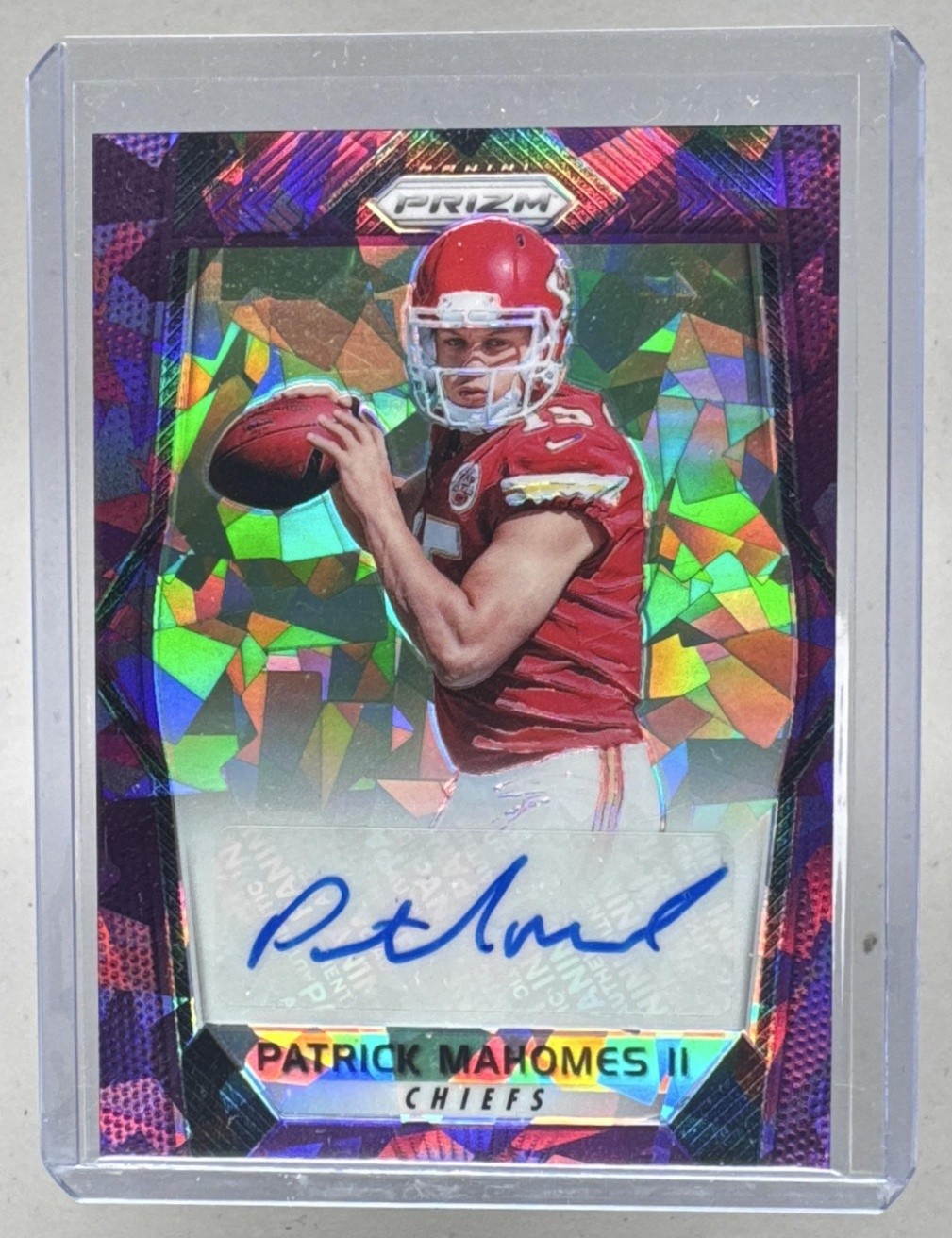 Patrick Mahomes II 2017 Panini Prizm Purple Crystals Rookie RC Auto 51/75