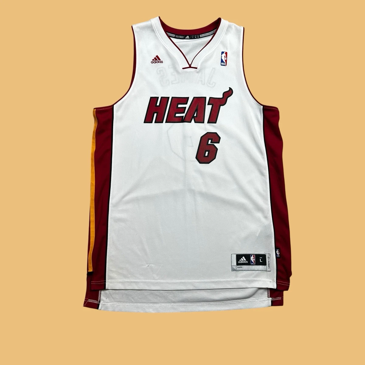 Preços baixos em Lebron James Miami Heat Branca, Roupas e