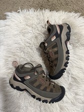 KEEN Womens Targhee Vent Taupe Trail / Hiking Athletic Taupe Women s 6