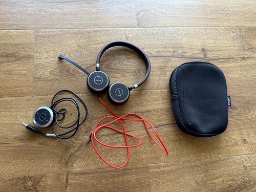 Jabra Evolve 40 Over The Ear Headset 03-02399 mit USB Controller, Tasche getestet funktioniert