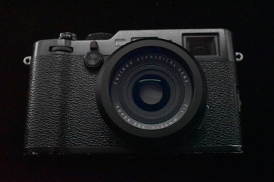 【送料込み】FUJIFILM X100F fujifilm_x100f_digital_camera_