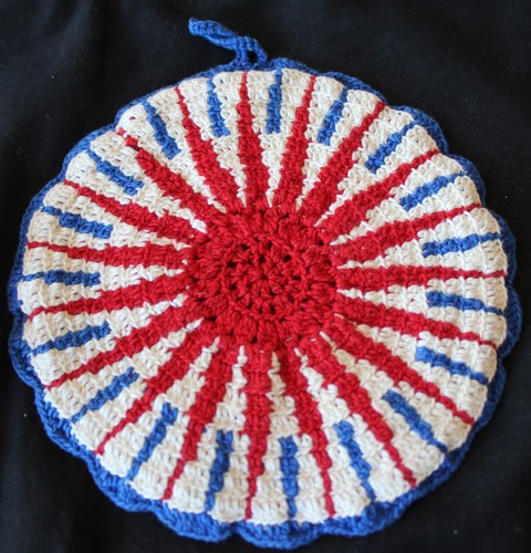 Vintage Lot 4 Handmade Round and Pitcher Crochet Pot Holders Hot Pad Trivet - Picture 7 of 7