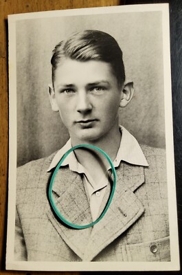 young man portrait/photo