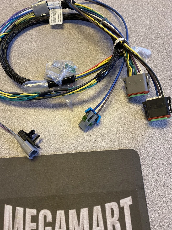 TOTALMENTE NUEVO Pierce 64-4967-h001 Arnés PS Frontal CAB Puerta Ventana (1 POR LOTE) Foto 2 de 4