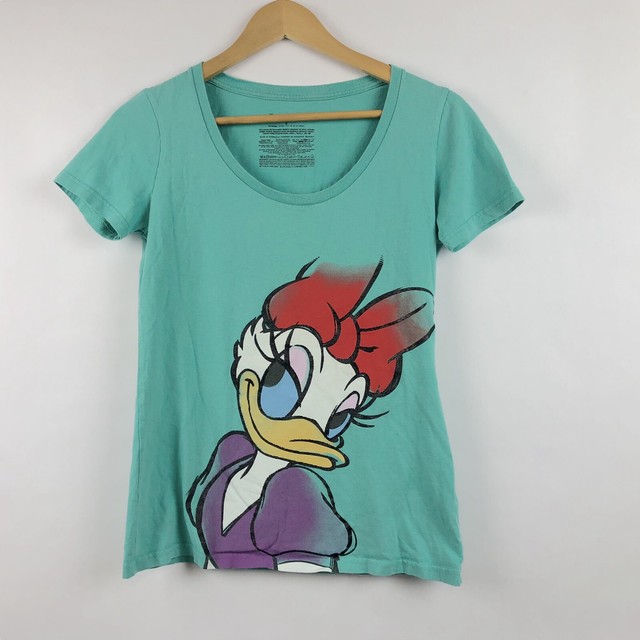 daisy duck merch