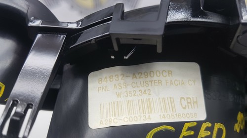 KIA CEED GT 3 DOORS SPEEDO DASH AIR VENT SURROUND TRIM 84832-A2900CR 2013-2016 - Picture 8 of 8